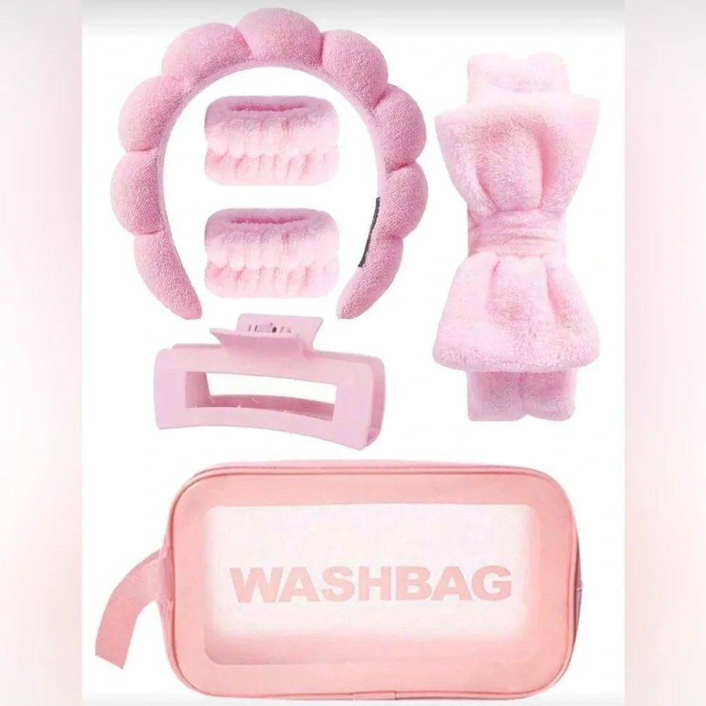 Cute pink self-care / beauty accessories set 💕